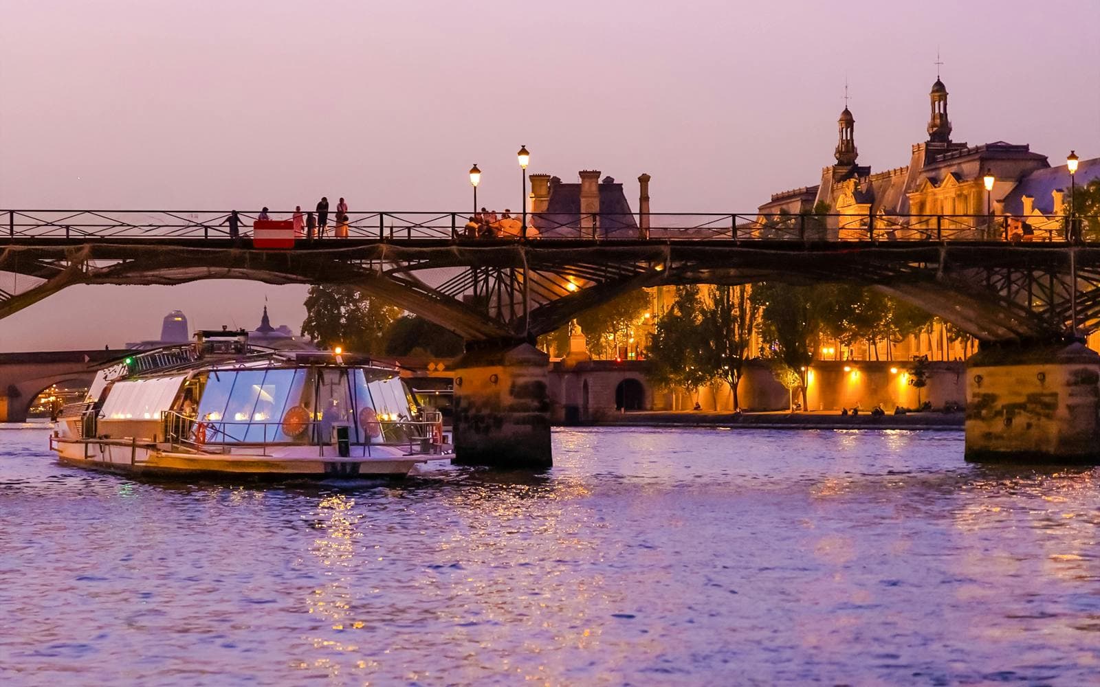 Einstündige abendliche Licherfahrt durch Paris - image 6