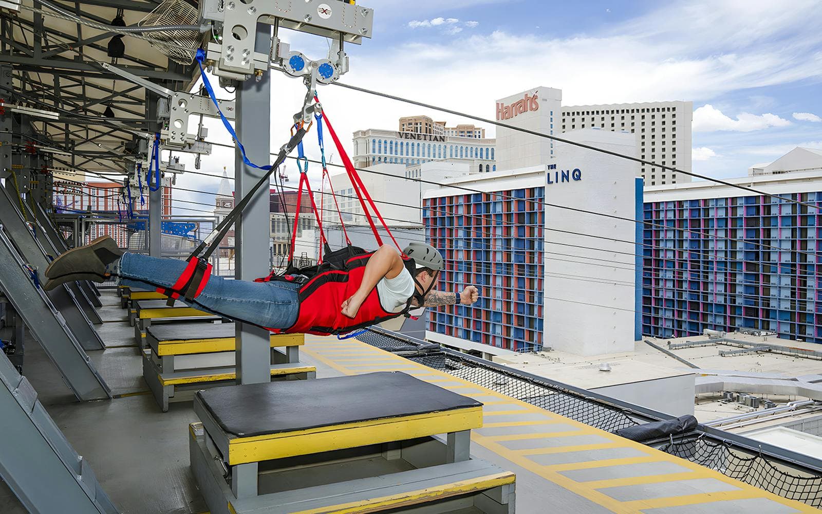 Fliegen LINQ Zipline Tickets - image 9