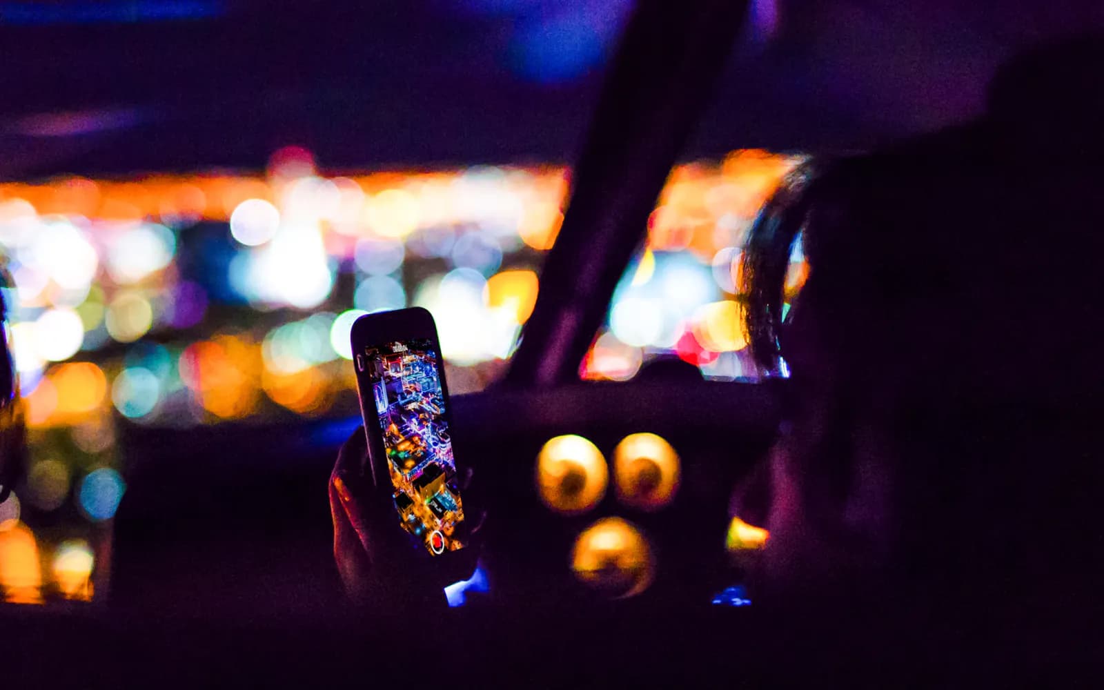 Tour nocturne en hélicoptère de 12 minutes sur les points forts du Strip de Las Vegas - image 4