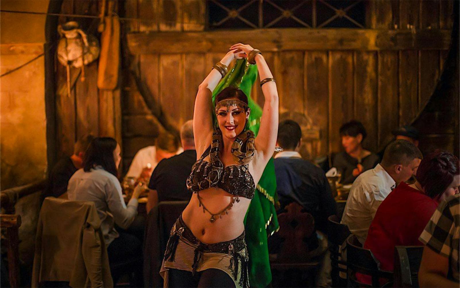 Middeleeuwse dinnershow met onbeperkt drankjes - image 8