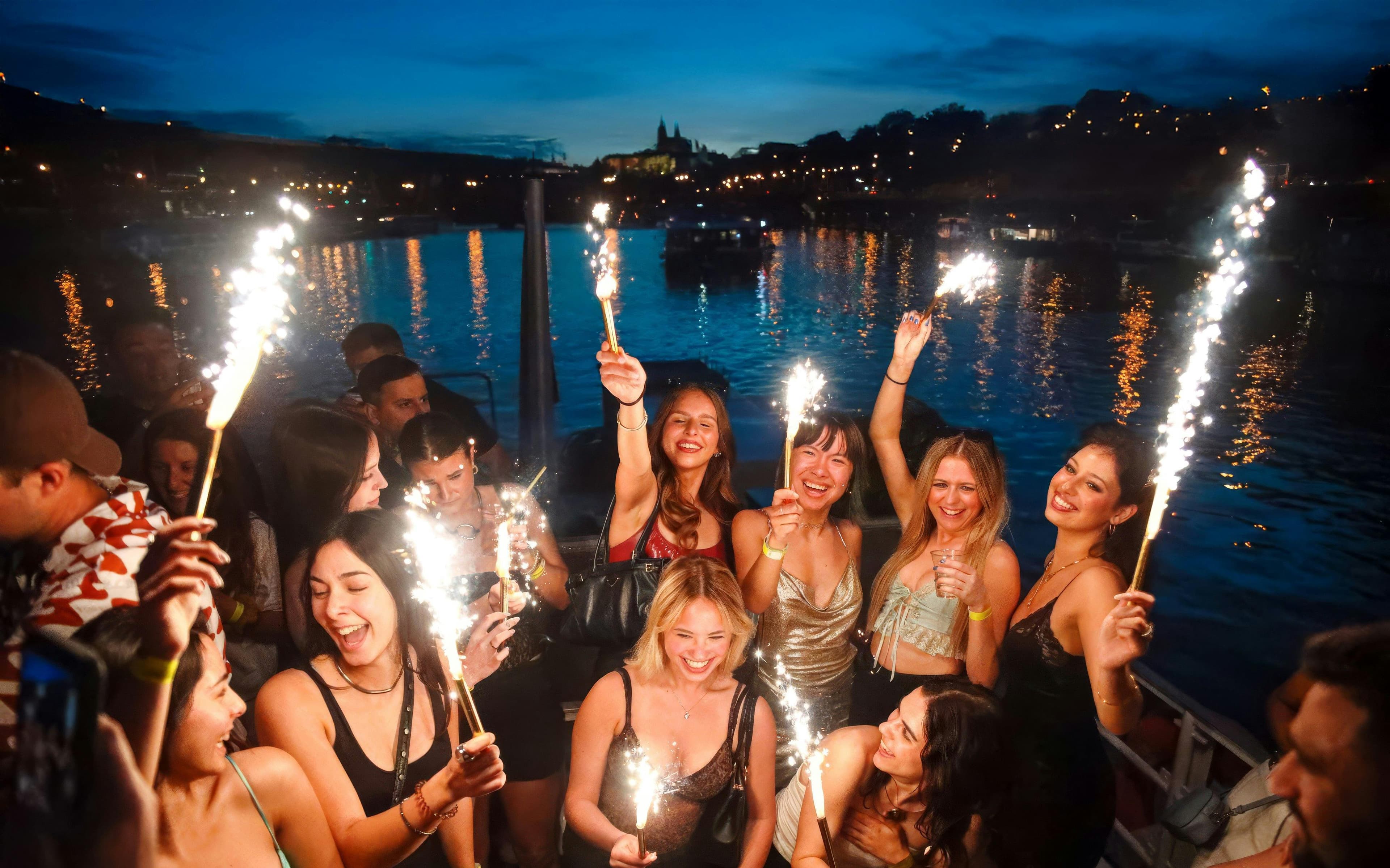 Prague Boat Party met afterparty bij EPIC