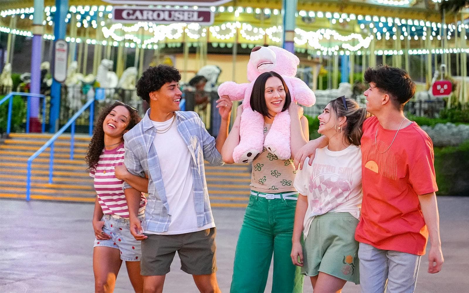 Six Flags Magic Mountain Tickets - image 8