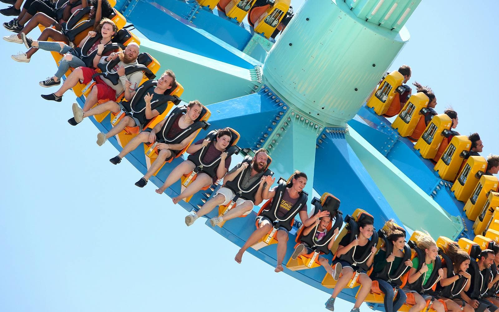 Six Flags Magic Mountain Tickets - image 3