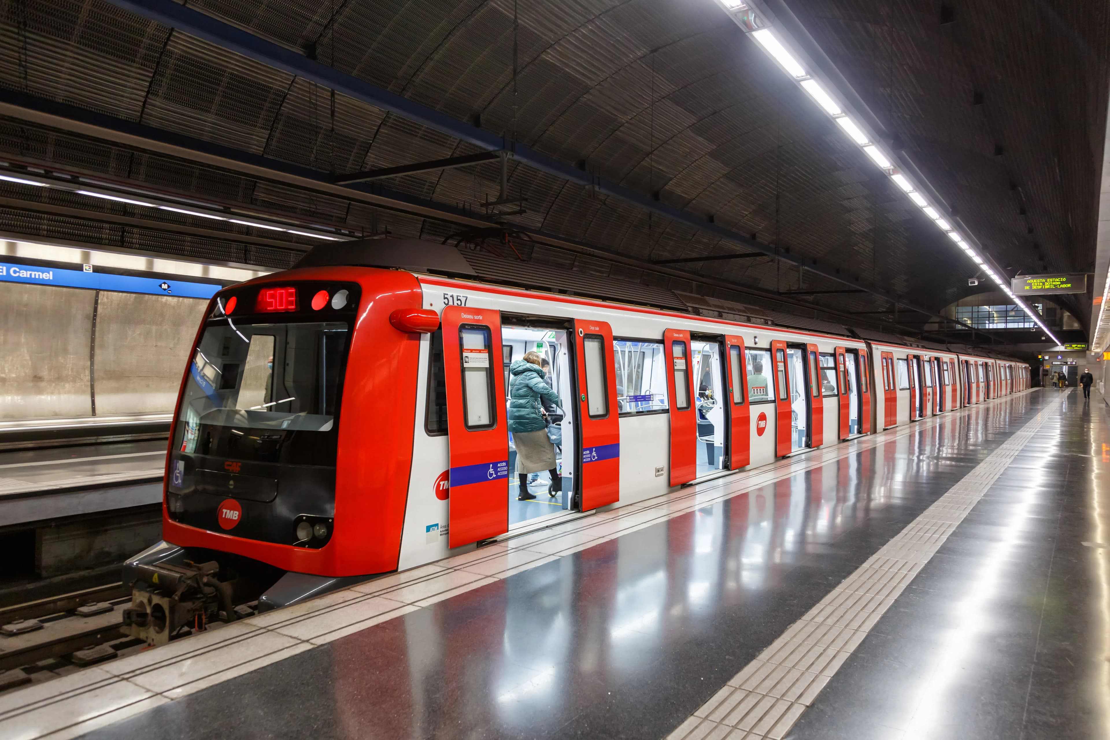 Hola Barcelona Travel Card: Unlimited Public Transportation - image 4