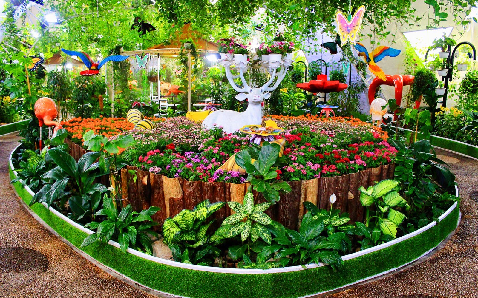 Entradas Skip-the-Line para el Jardín de Mariposas de Dubai - image 2